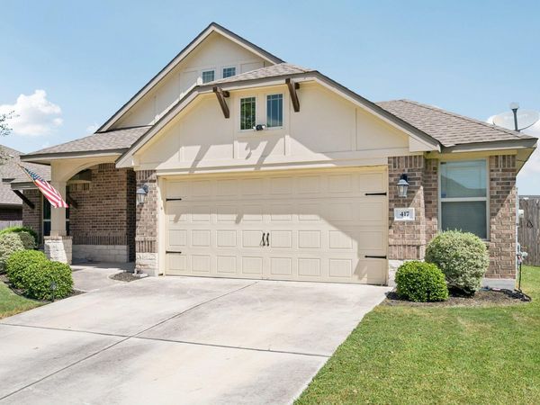 417 Kirkhill ST, Hutto, TX 78634
