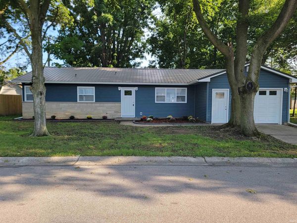 320 W 17Th Street, Auburn, IN 46706