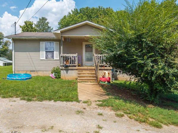 260 Mountain St, Doyle, TN