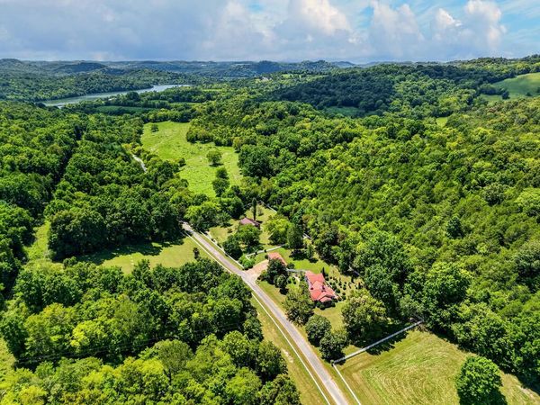 495/580 Huff Hollow Rd, Granville, TN 38564