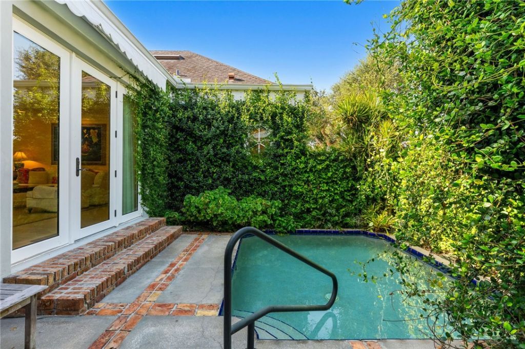 625 Riomar Drive, Vero Beach, FL 32963 Photo