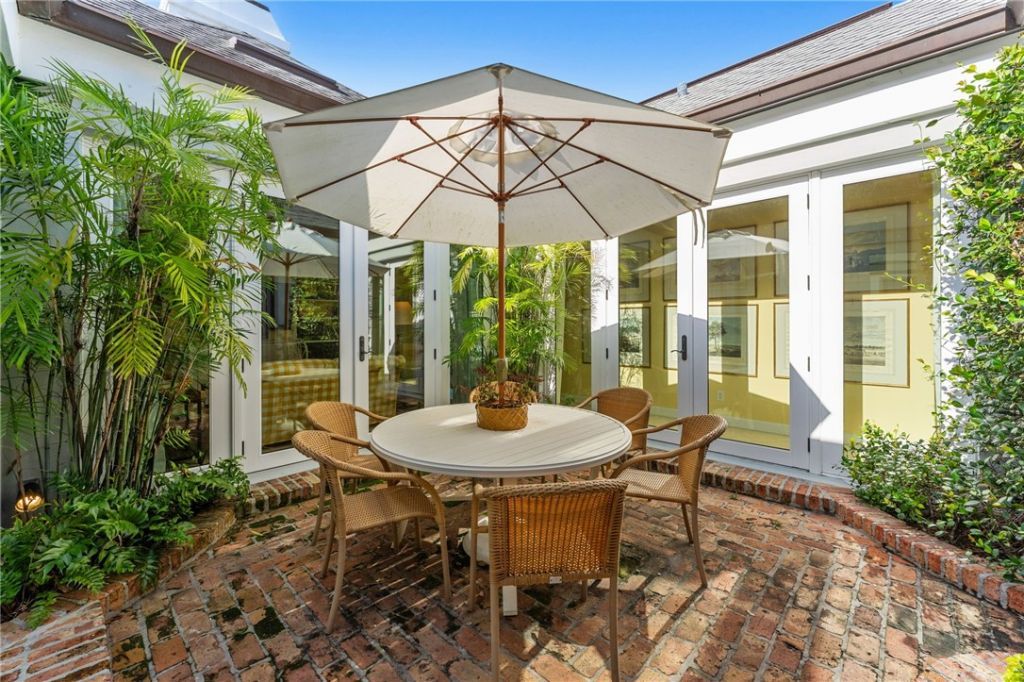625 Riomar Drive, Vero Beach, FL 32963 Photo
