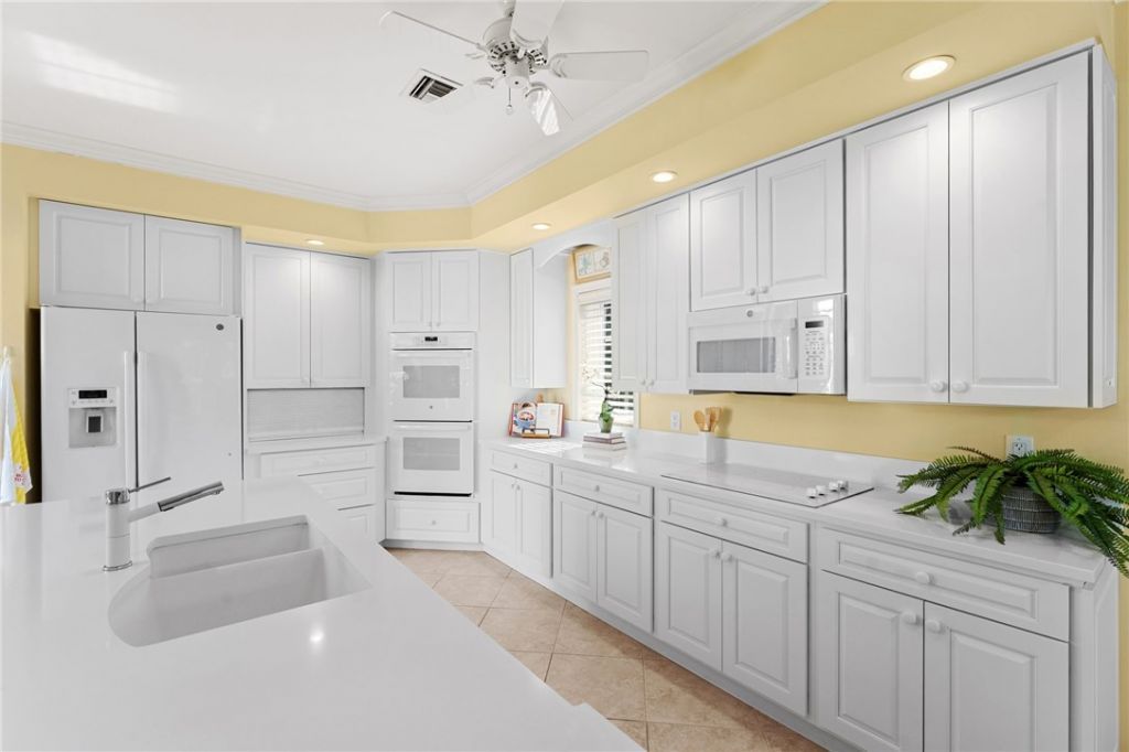 625 Riomar Drive, Vero Beach, FL 32963 Photo
