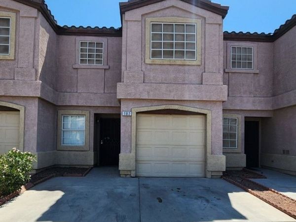 1920 Hodgenville Street, Unit 102, Las Vegas, NV 89106