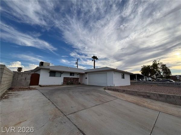6325 ELTON Avenue , Las Vegas, NV 89107