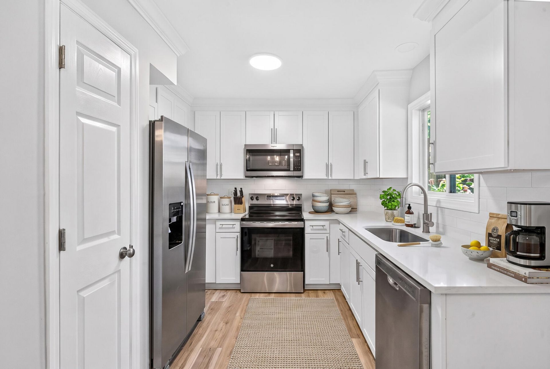 109 Pullman Avenue Photo 10