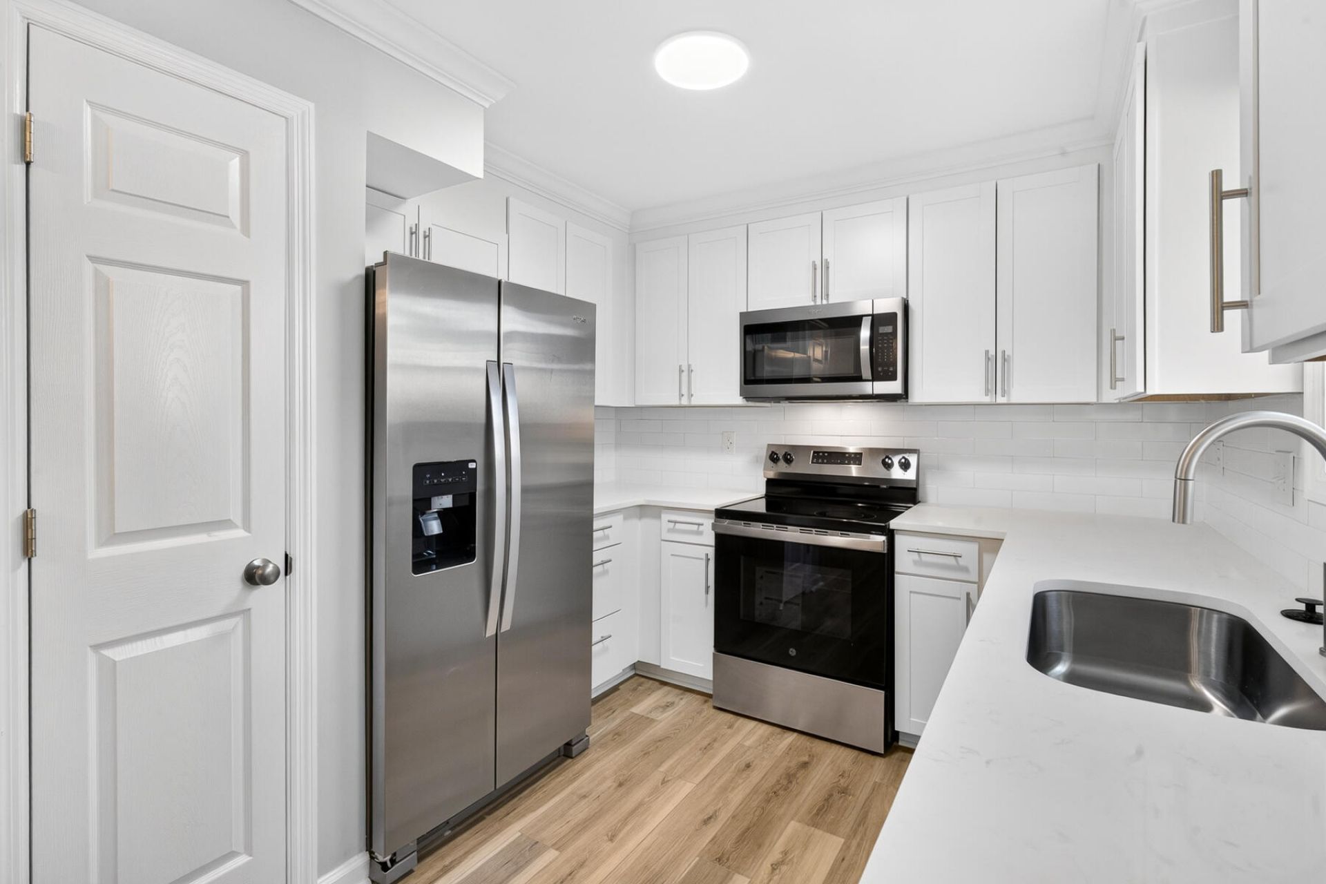 109 Pullman Avenue Photo 12