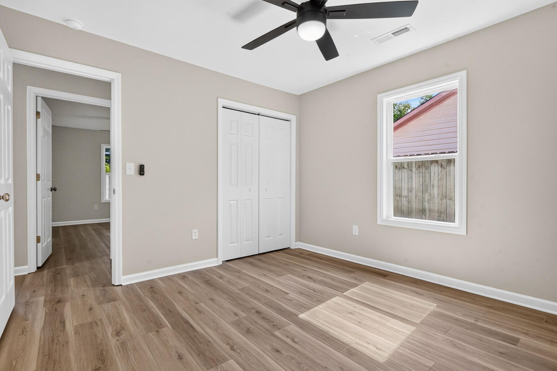 109 Pullman Avenue Photo 31