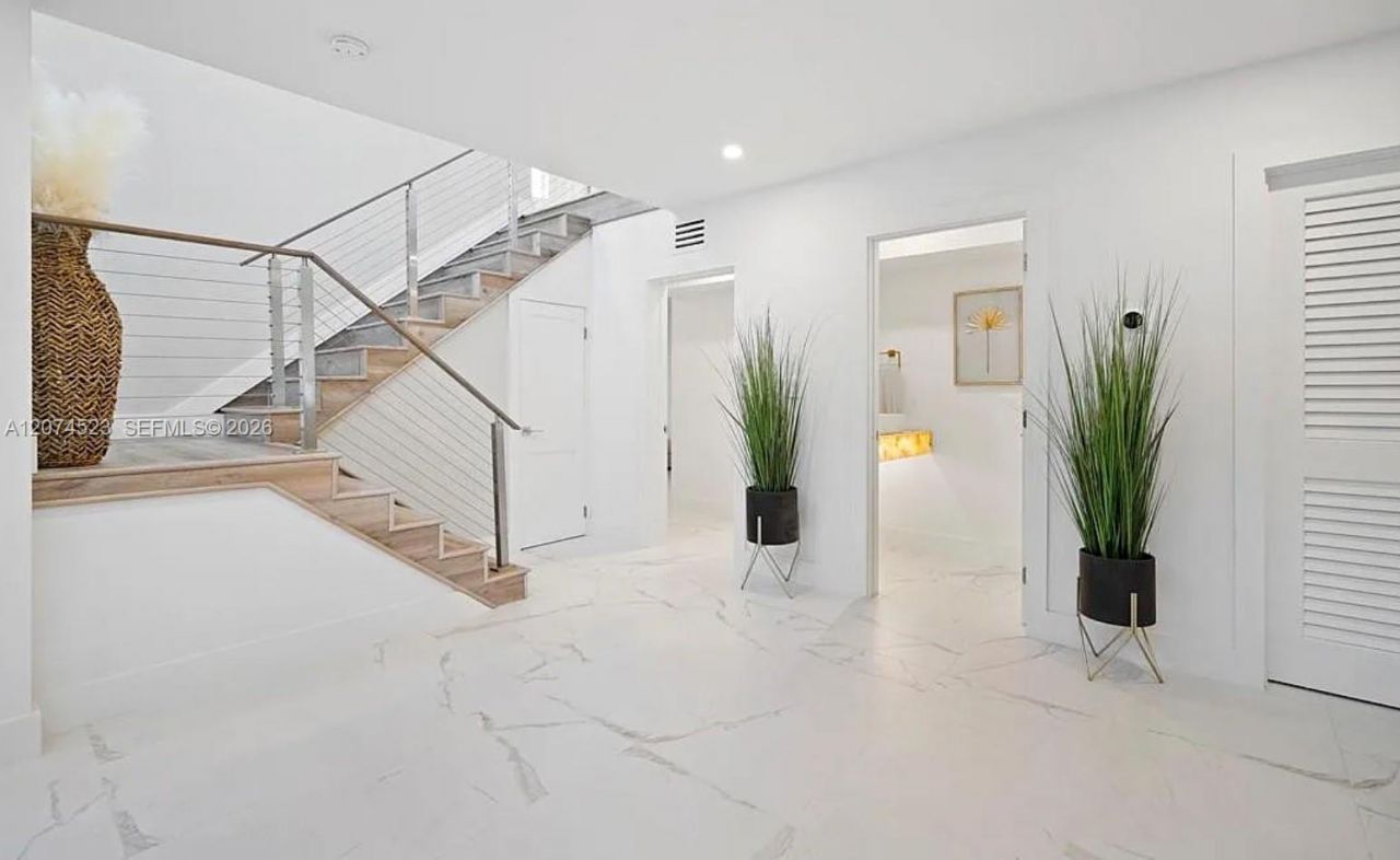 607 SE 6th St , Fort Lauderdale, FL 33301 Photo
