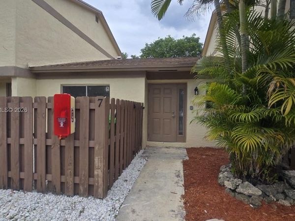 3050 NW 106th Ave , Unit 7, Sunrise, FL 33322