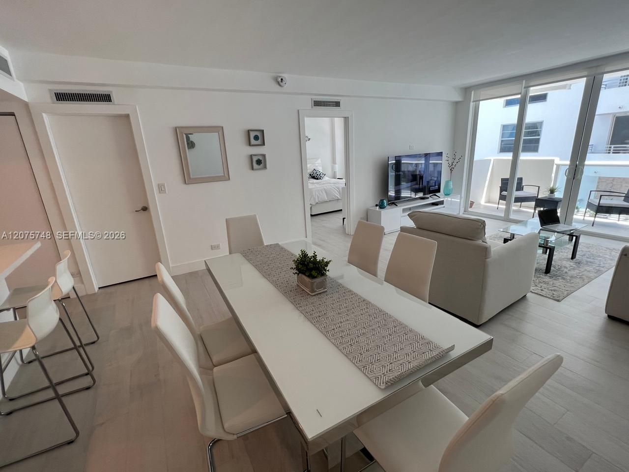 5601 Collins Ave , Unit 412A, Miami Beach, FL 33140 Photo