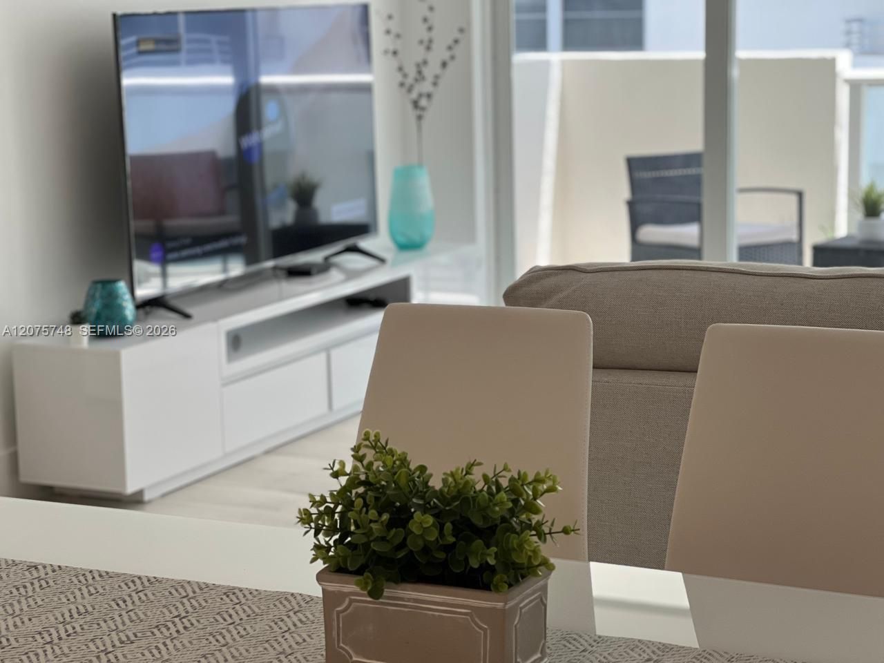 5601 Collins Ave , Unit 412A, Miami Beach, FL 33140 Photo