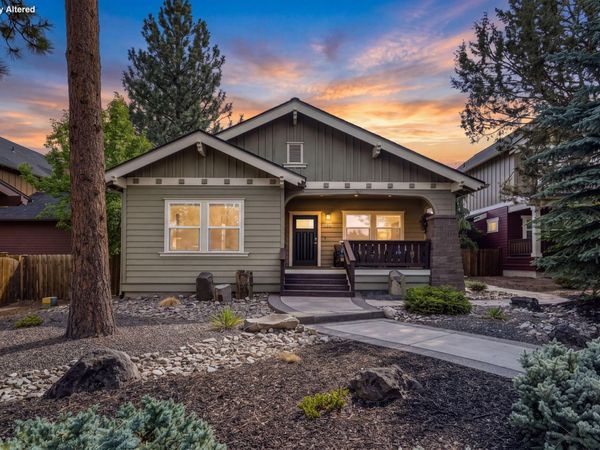 762 NW Mount Washington Drive, Bend, OR 97703
