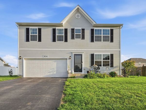 934 Derby Drive, Plano, IL 60545