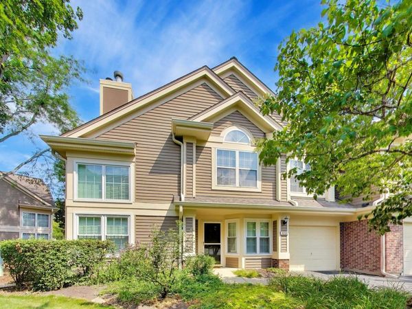 1223 Old Mill Lane , Elk Grove Village, IL 60007