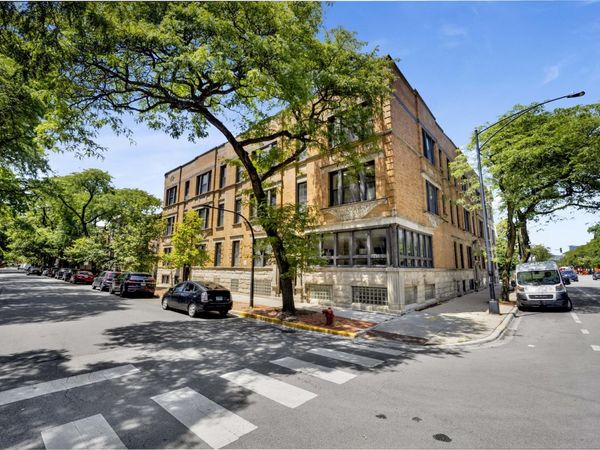 614 S Loomis Street , Unit 2, Chicago, IL 60607