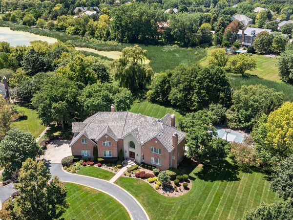 28063 Gray Barn Lane , Lake Barrington, IL 60010