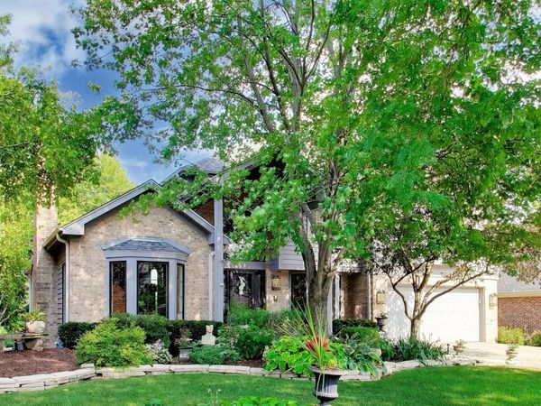 1309 S Pine Avenue , Arlington Heights, IL 60005
