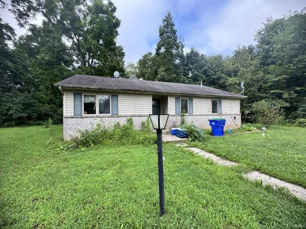 11725 Valentine Drive, Churubusco, IN 46723