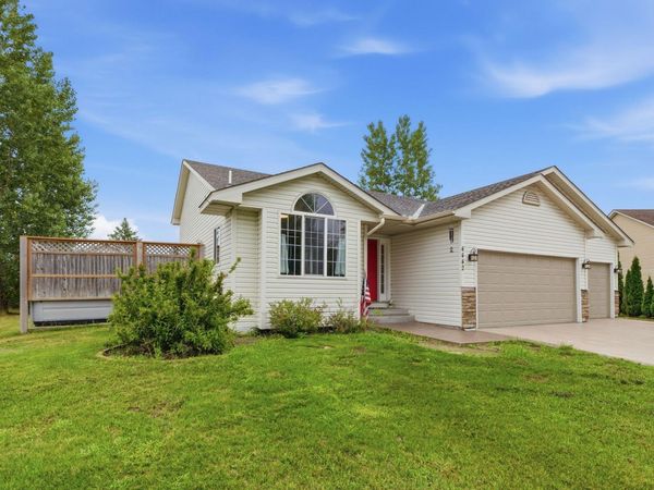 4442 Eakern Circle NE, Monticello, MN 55362