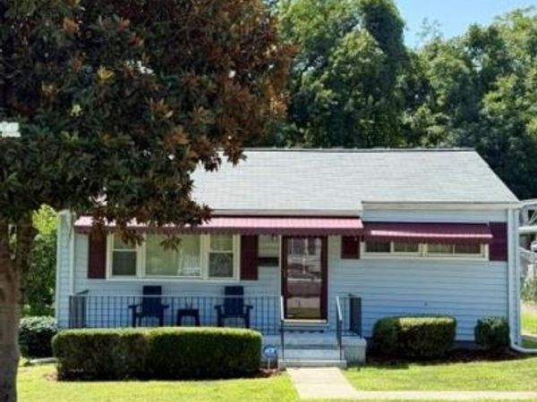 815 Rockett Street , Greensboro, NC 27406
