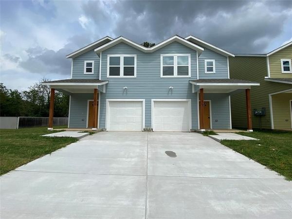 813 W Coffin Street, Unit 815, Denison, TX 75020