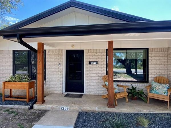 1202 Nix Road, Lampasas, TX 76550