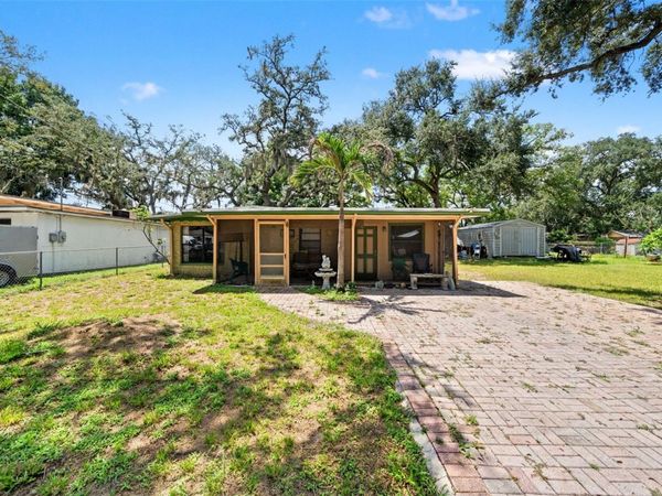 133 E 145TH AVENUE , TAMPA, FL 33613