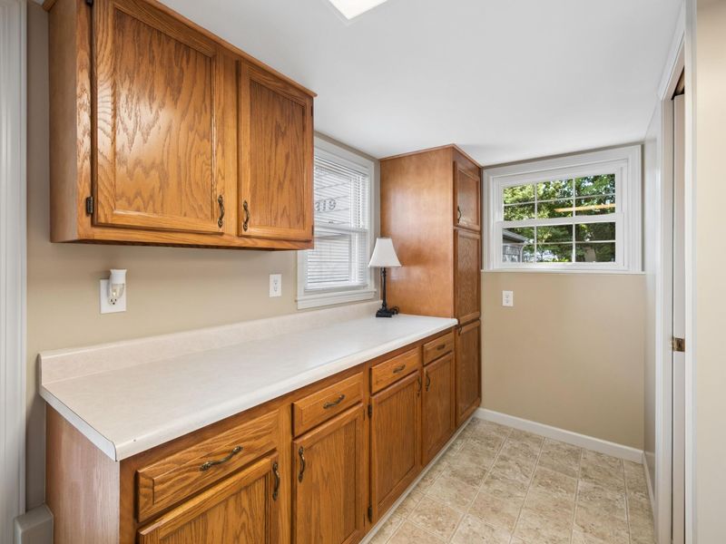 319 E Washington Avenue , Marion, OH 43302 Photo 17