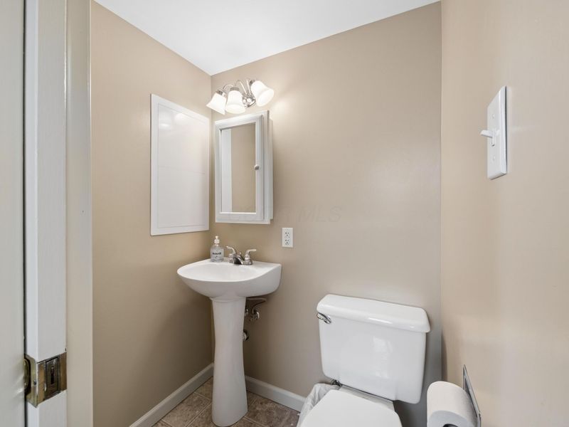 319 E Washington Avenue , Marion, OH 43302 Photo 18