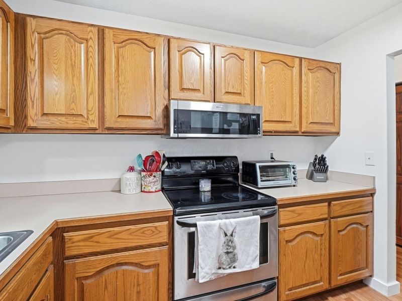 3850 Chickory Avenue , Columbus, OH 43230 Photo 6
