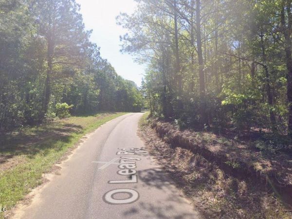 O Leary Road, Camden, MS 39045
