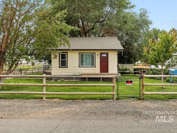 121 North Street, Filer, ID 83328