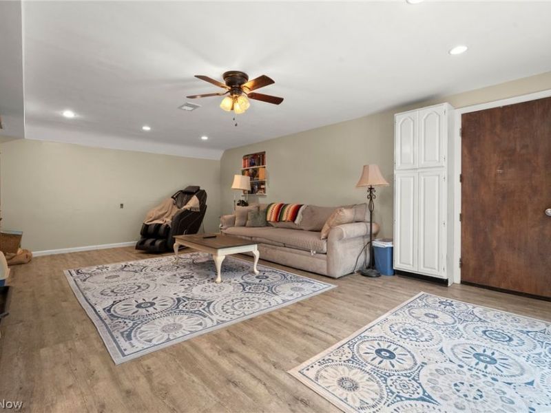 2675 W Ridgewood Drive, Parma, OH 44134 Photo 31