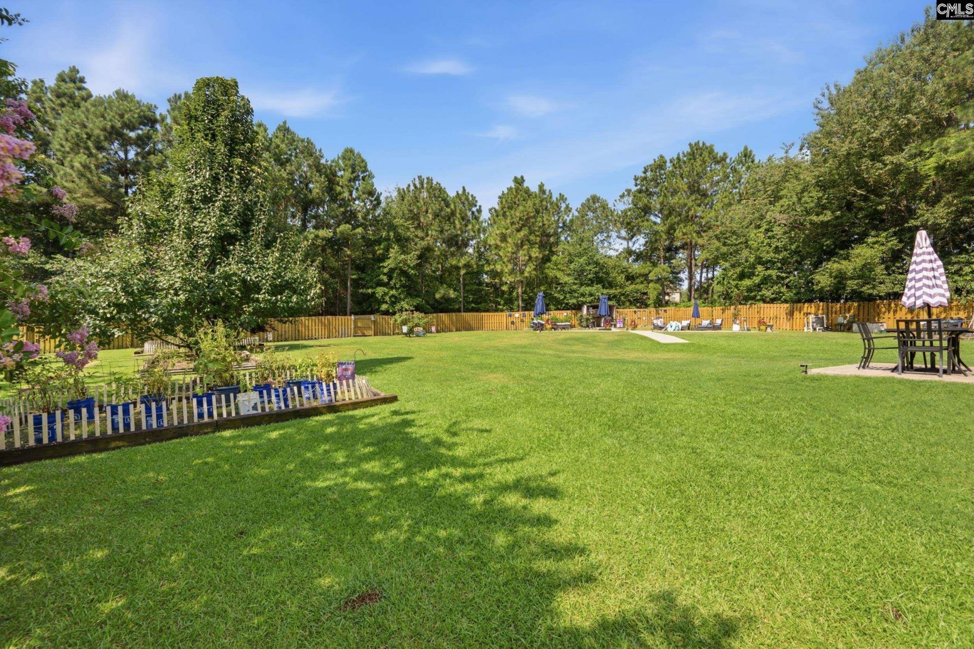327 Copper Queen Court Photo 16