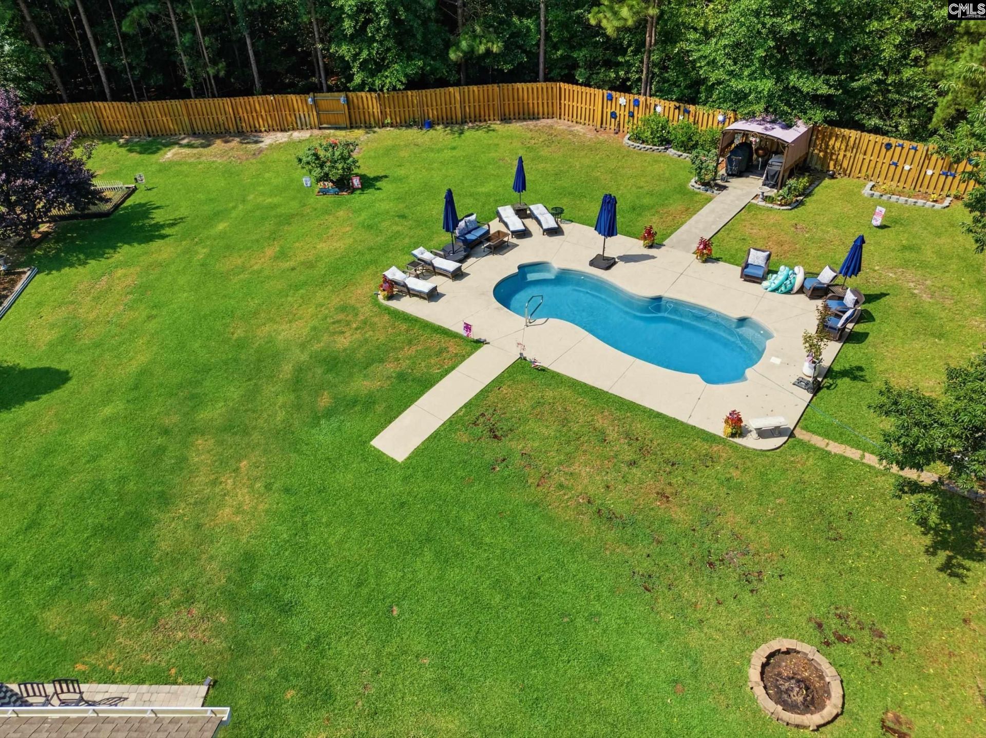 327 Copper Queen Court Photo 26