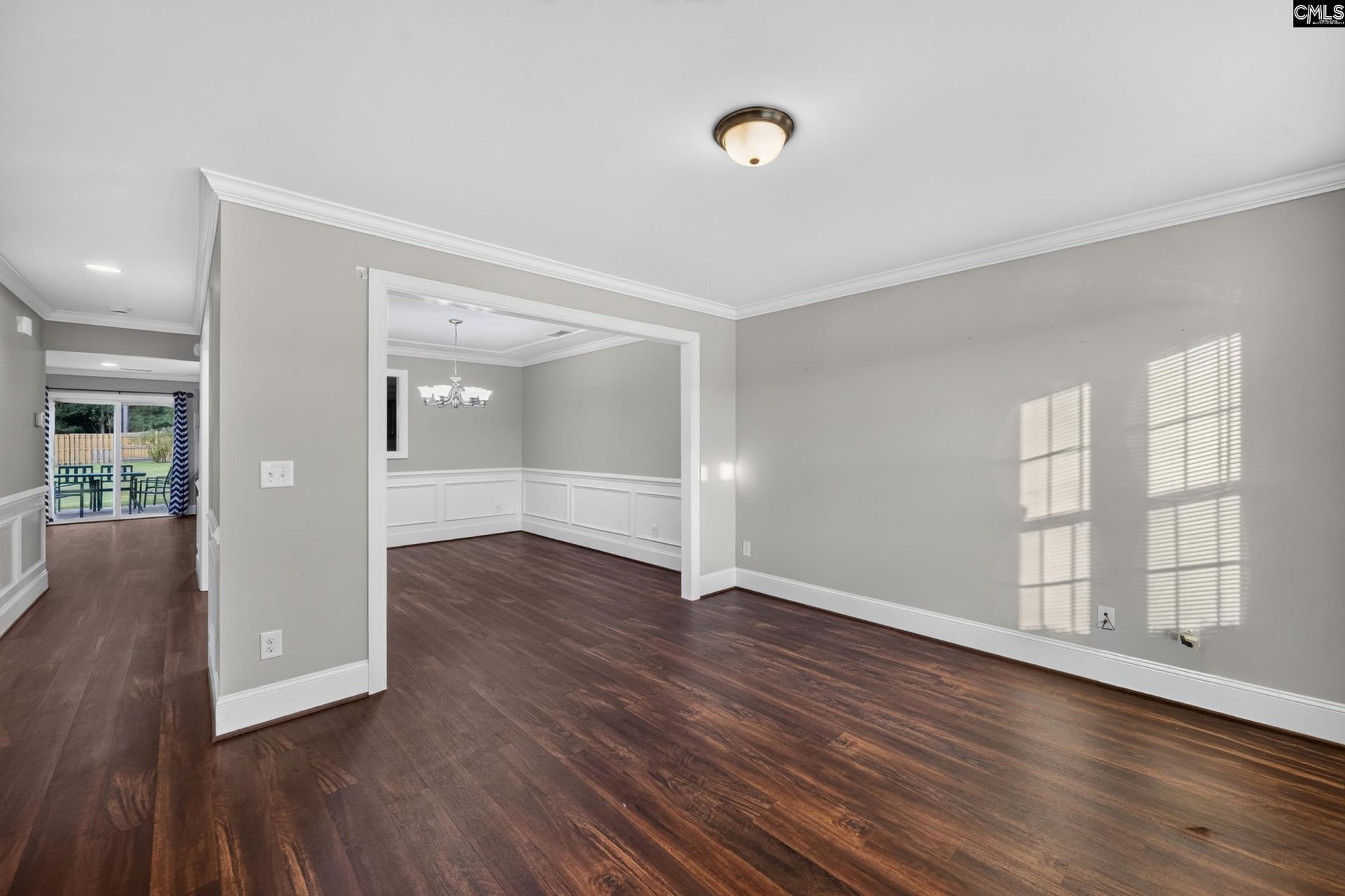 327 Copper Queen Court Photo 31
