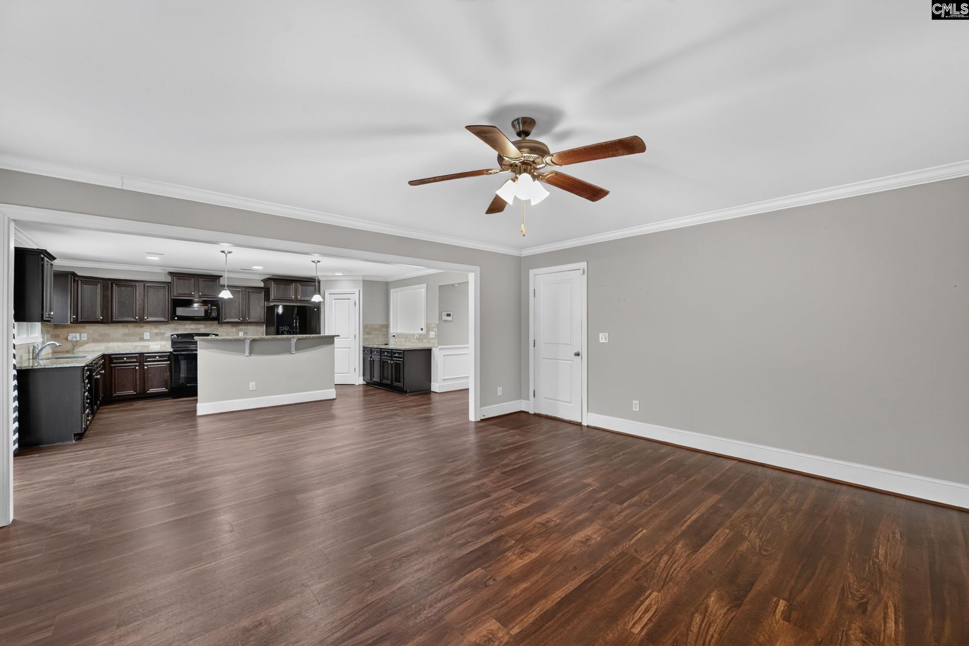 327 Copper Queen Court Photo 42