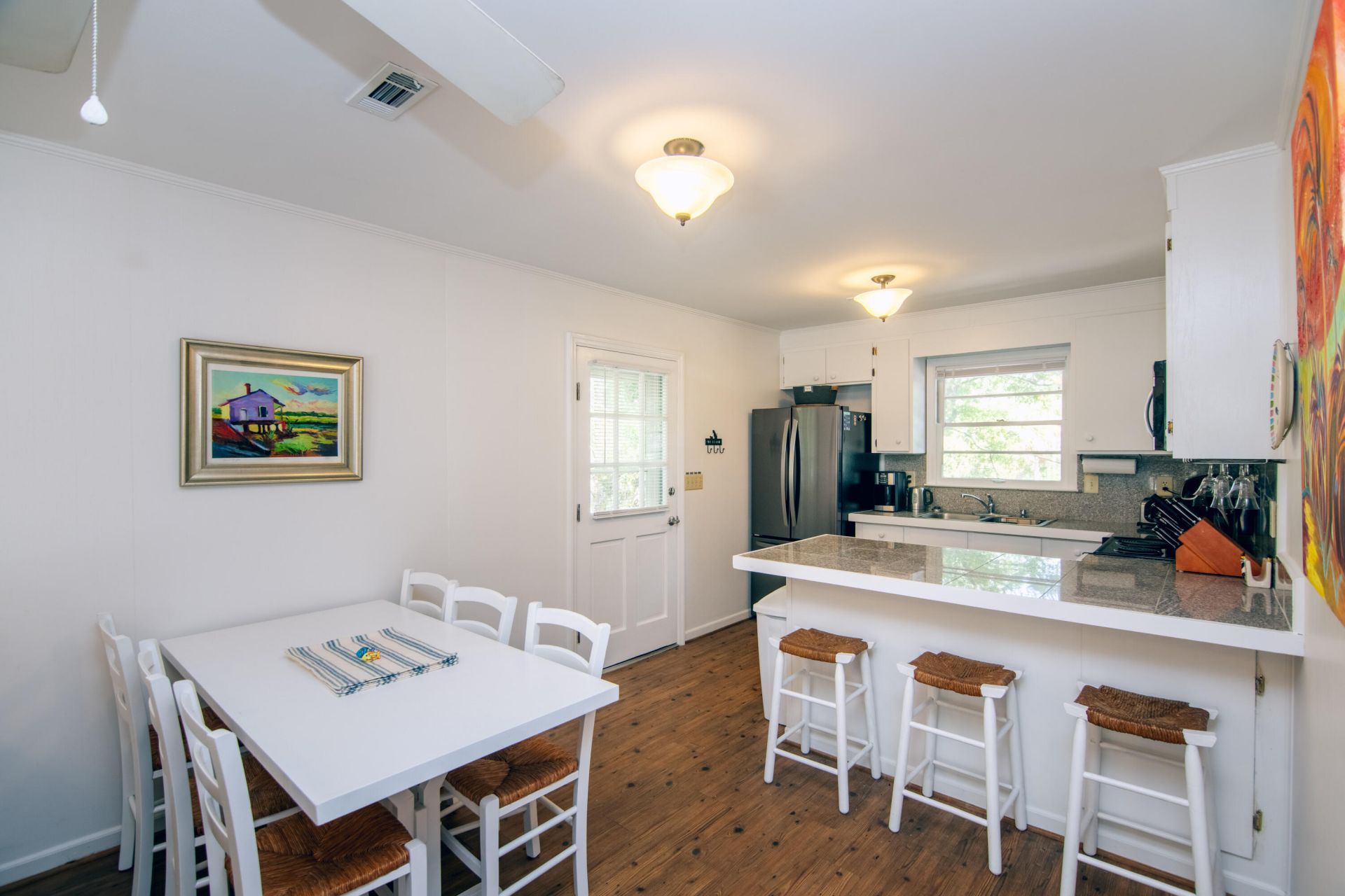 506 Jungle Road Photo 6