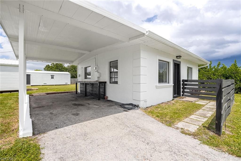 1201 Orange Ave , North Fort Myers, FL 33903 Photo