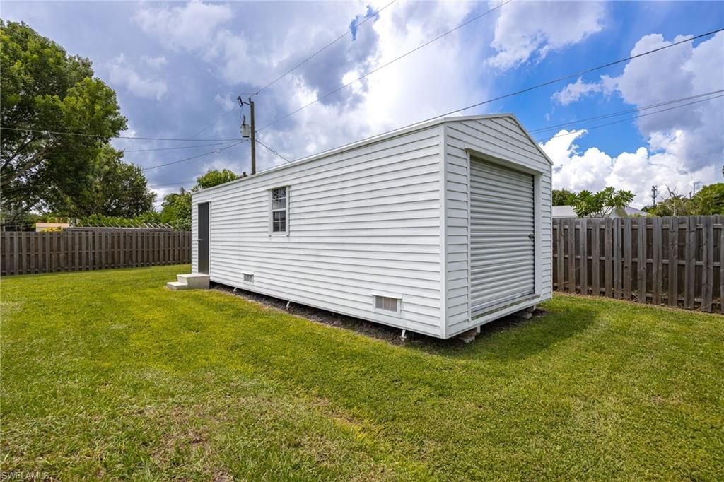 1201 Orange Ave , North Fort Myers, FL 33903 Photo