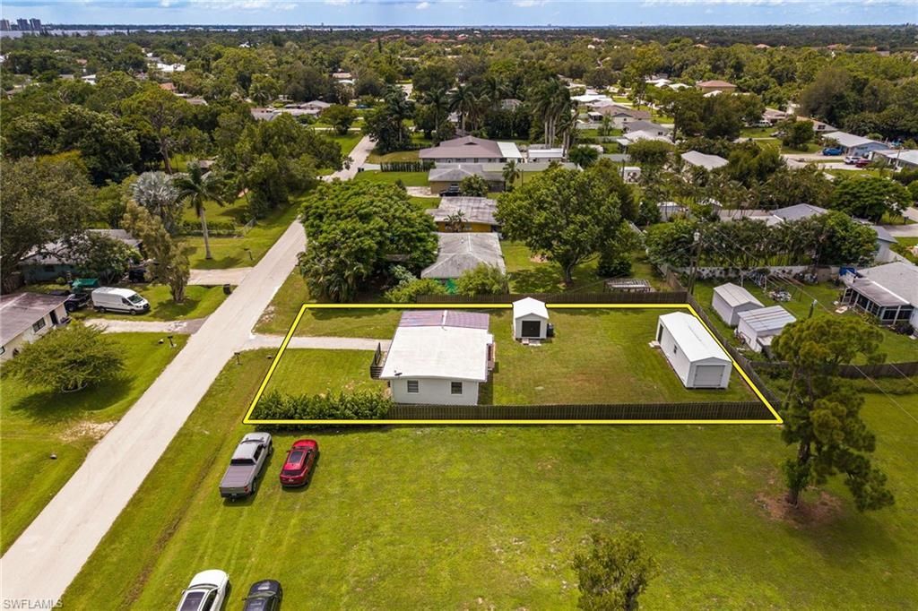 1201 Orange Ave , North Fort Myers, FL 33903 Photo