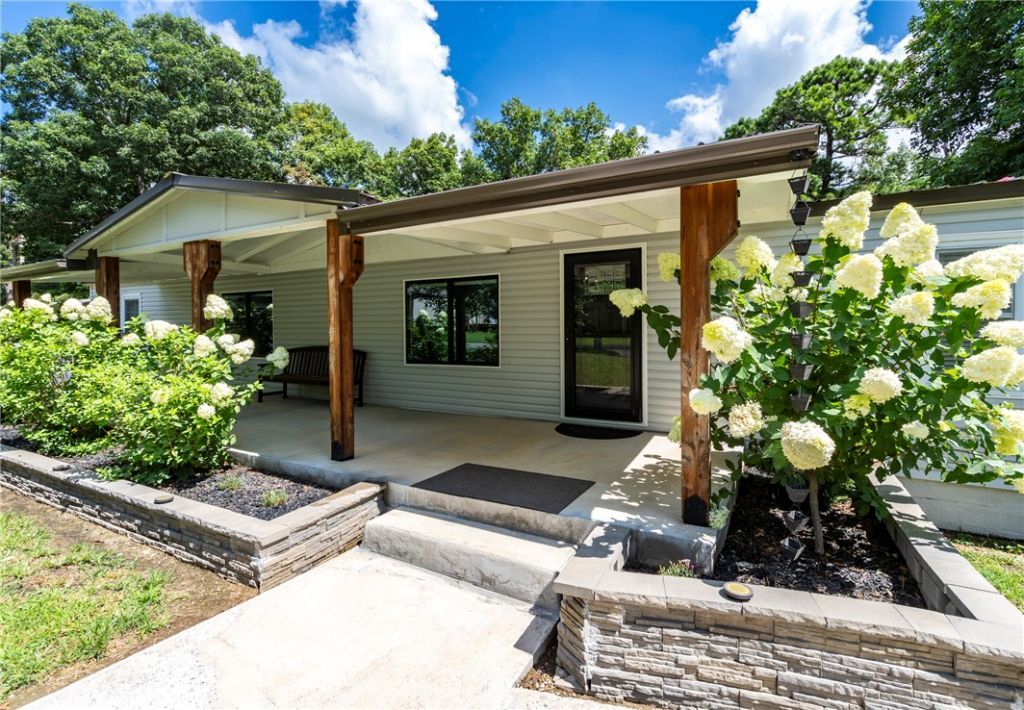 394 Hidden Valley Drive  Kansas, OK 74347