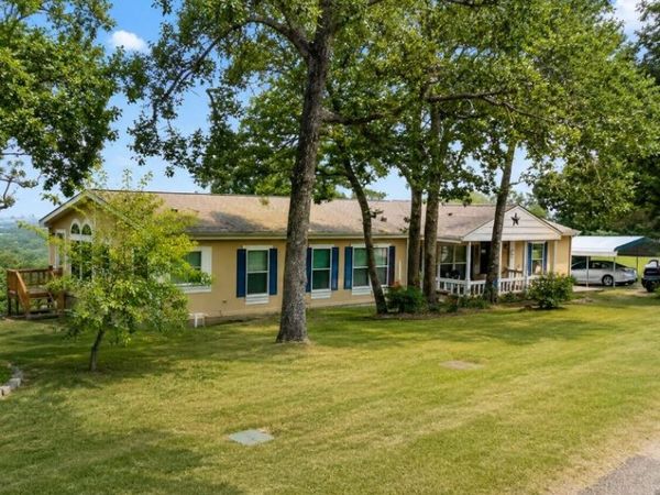 400 Dogwood Street , Gore, OK 74435