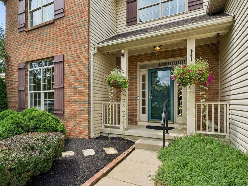 3564 Waterbury Lane, Powell, OH 43065 Photo 3