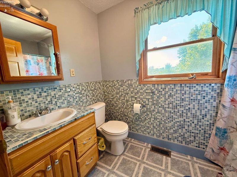 4704 Venice Road, Sandusky, OH 44870 Photo 25