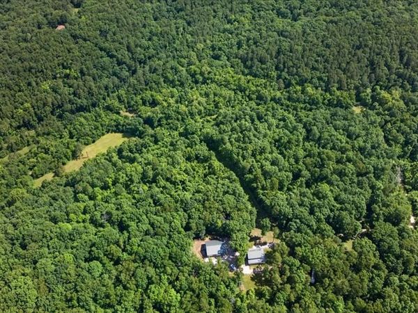 10564 Timberland Drive, Richwoods, MO 63080