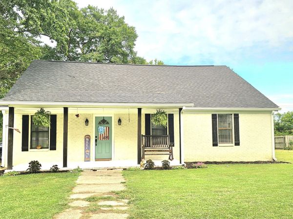 634 S Trenton Street , Rutherford, TN 38369