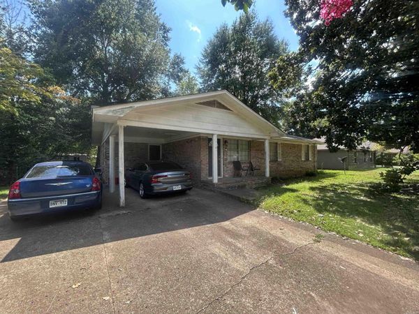 119 Cloverdale, Searcy, AR 72143