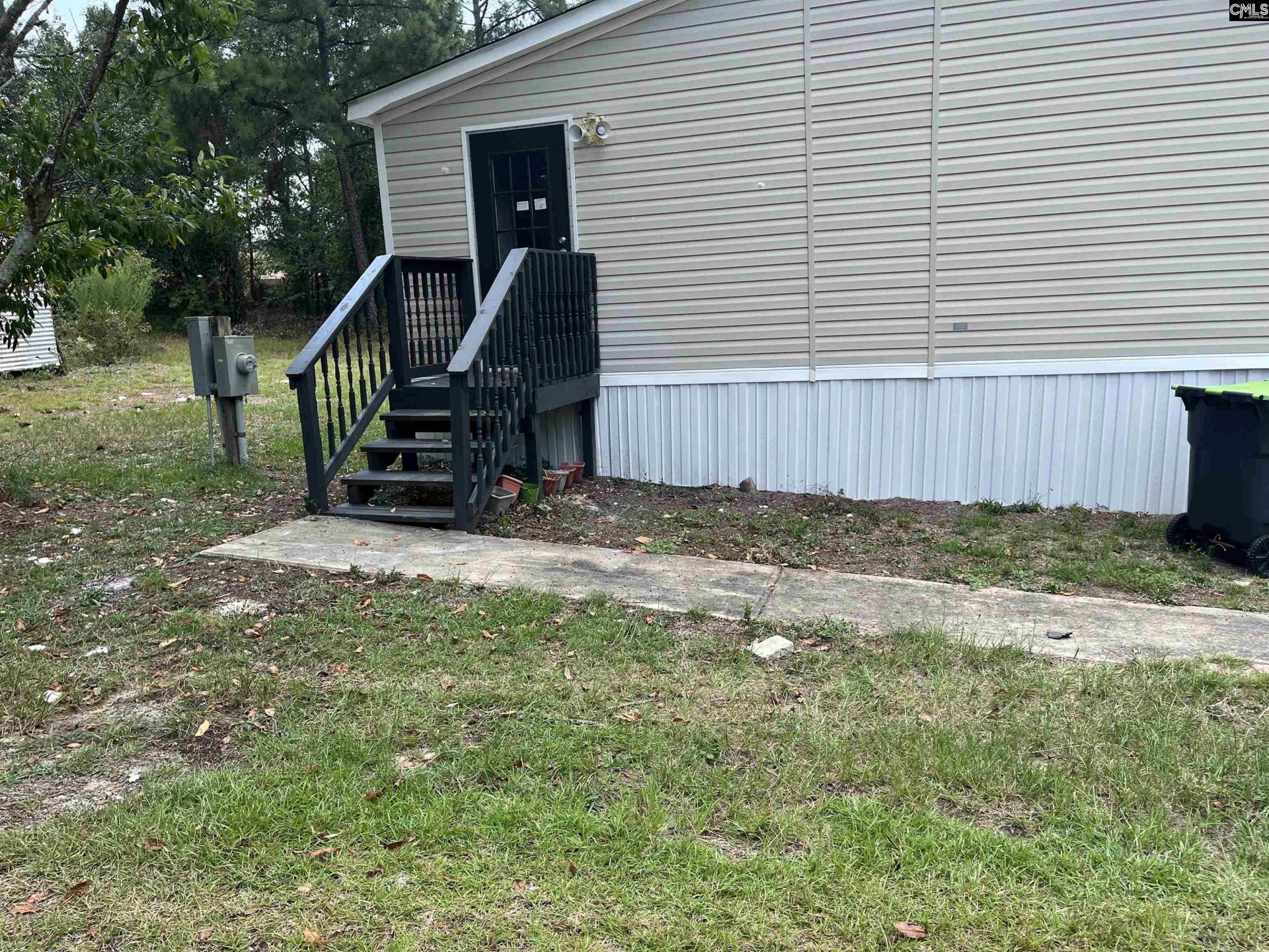 140 Castleville Courts Photo 20